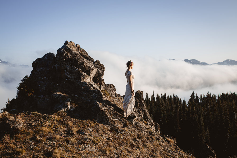 Olympic National Forest Engagement Photos, Hurricane Ridge Engagement Photos, Washington Engagement Photographer, Olympic National Park engagement photos, Washington wedding photographer, Best photographers in Washington, Best Washington engagement photographers, Best Washington Wedding photographers, Fun Engagement photo ideas, Engagement photos in mountains, adventurous Engagement session, Save the date photo ideas, Olympic National Park Hurricane Ridge, Olympic National Park Engagement Photographer, adventure elopement photographer