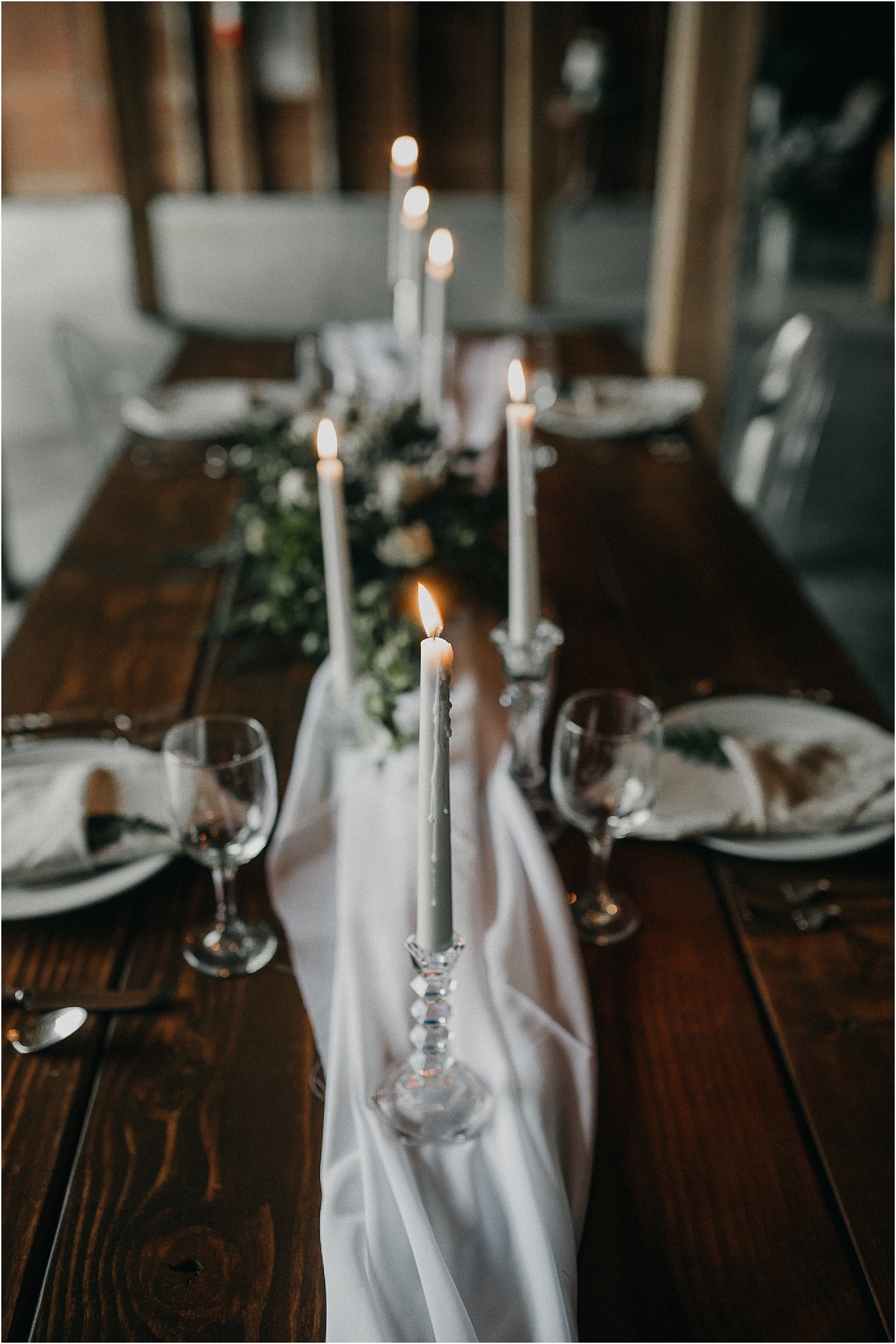 olympic peninsula boho barn wedding