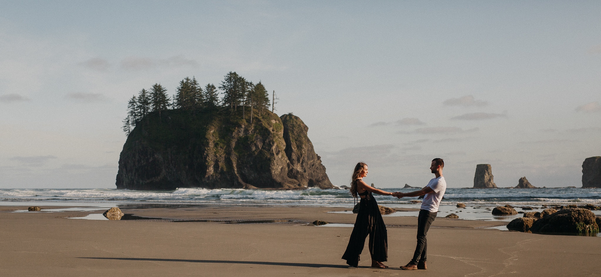 Olympic National Forest Engagement Photos, Olympic National Park Engagement Photos, Washington Engagement Photographer, La Push Beach engagement photos, Washington elopement photographer, Best elopement photographers in Washington, Best Washington engagement photographers, Fun Engagement photo ideas, beach Engagement photos, adventurous Engagement session, Save the date photo ideas, Olympic National Park La Push, adventure elopement photographer, la push beach Washington 