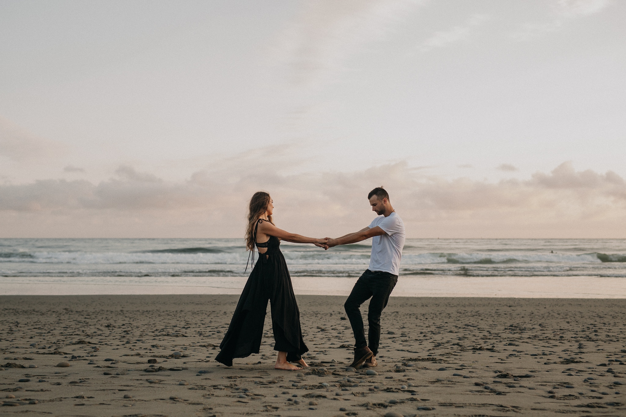 Olympic National Forest Engagement Photos, Olympic National Park Engagement Photos, Washington Engagement Photographer, La Push Beach engagement photos, Washington elopement photographer, Best elopement photographers in Washington, Best Washington engagement photographers, Fun Engagement photo ideas, beach Engagement photos, adventurous Engagement session, Save the date photo ideas, Olympic National Park La Push, adventure elopement photographer, la push beach Washington 