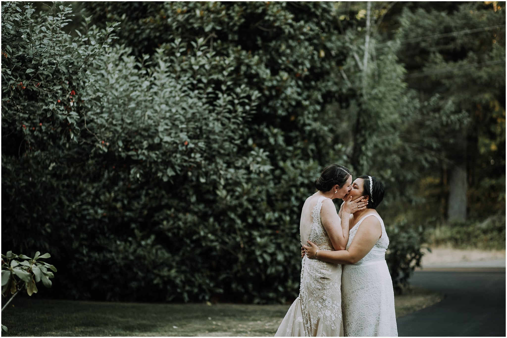 albees garden, LGBT, wedding, olympia, kim butler