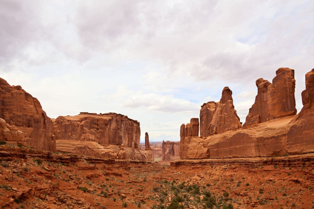 Dramatic sandstone cliffs in Arches National Park, Utah, USA