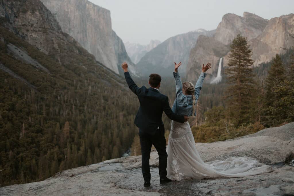 Yosemite national park elopement